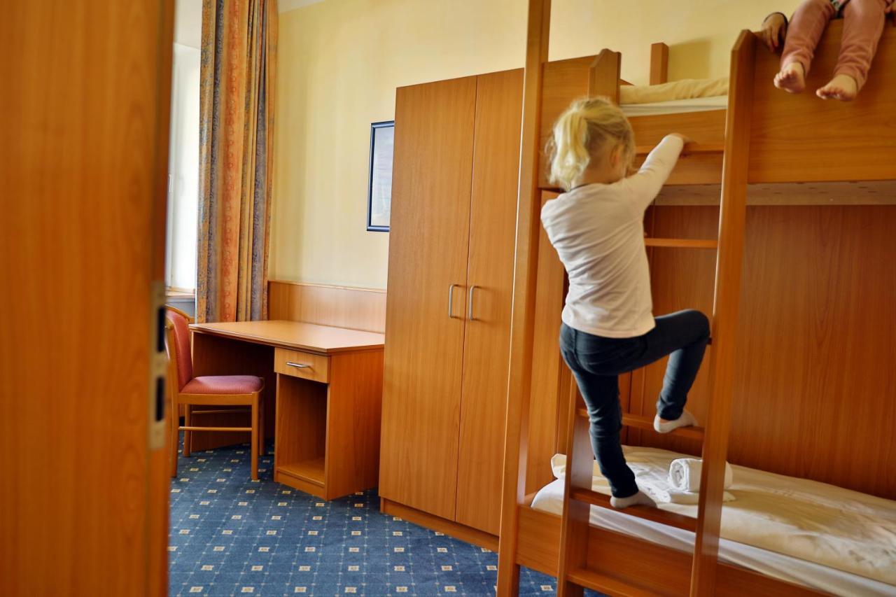 Dorf Wangerland Hotell Schillig Exteriör bild