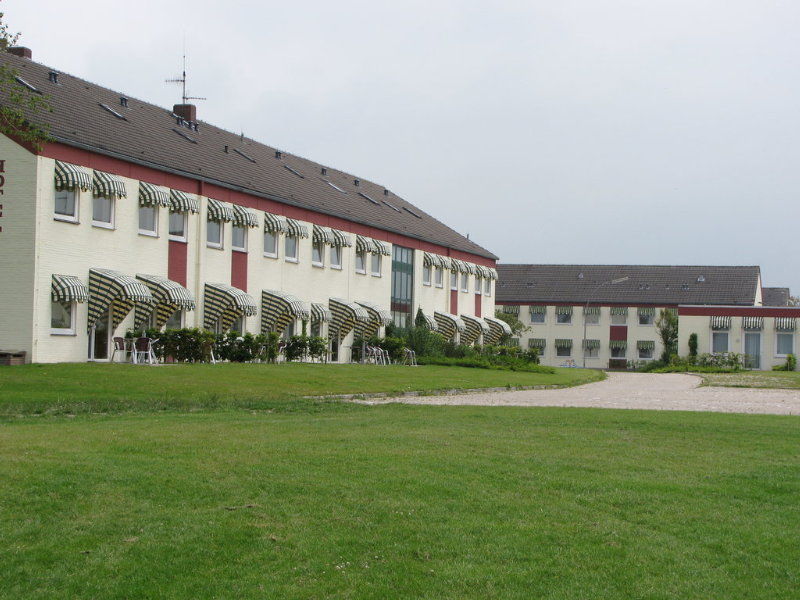 Dorf Wangerland Hotell Schillig Exteriör bild
