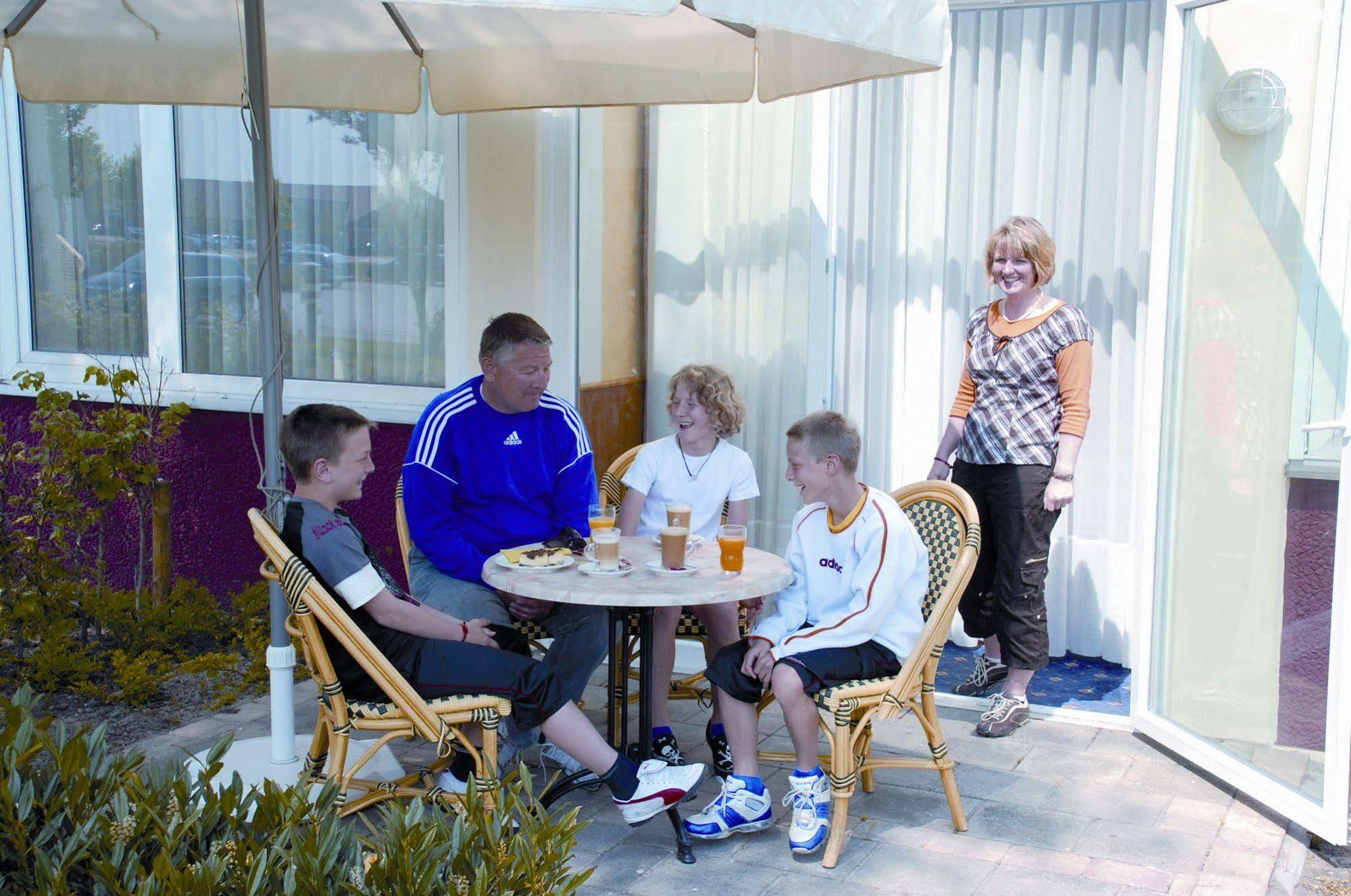 Dorf Wangerland Hotell Schillig Exteriör bild